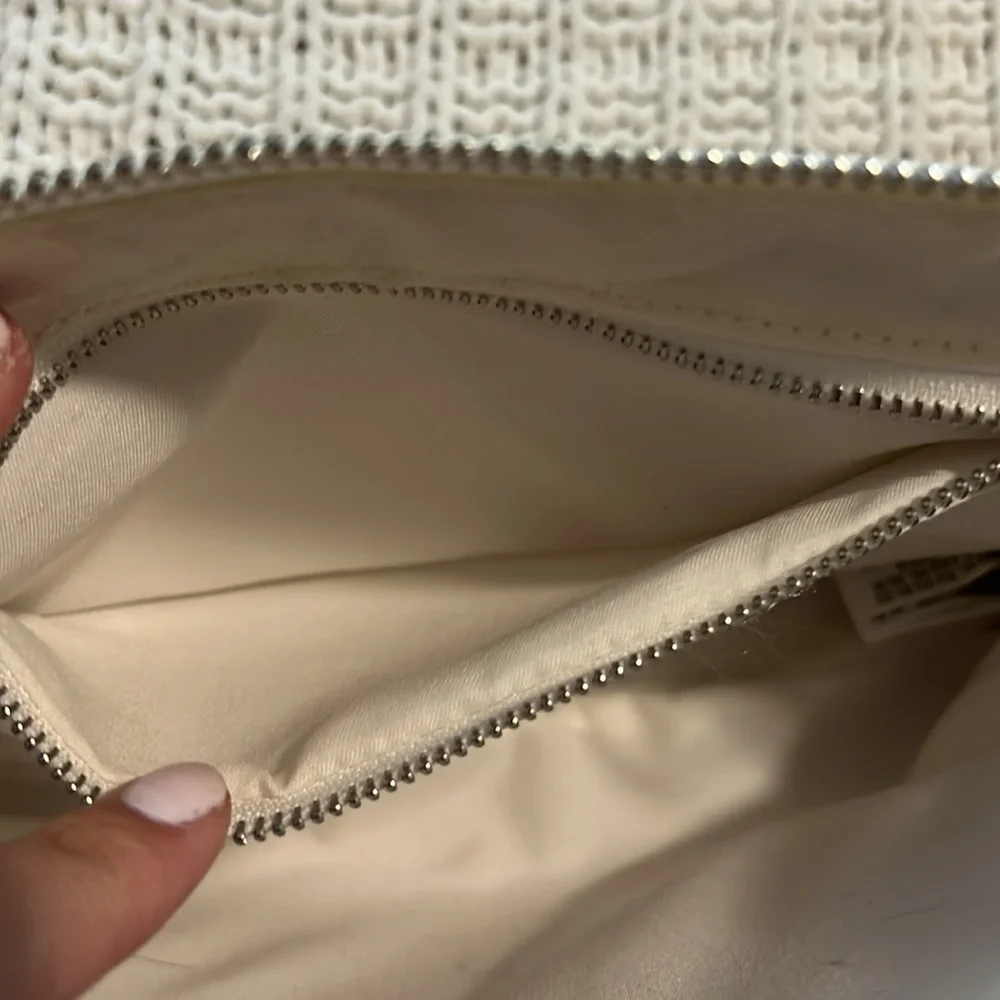 Purse - Picture 3 of 6
